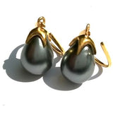 Black Pearl Earrings Gold Claw