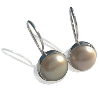 Pearl Earrings Silver Circular Pattern